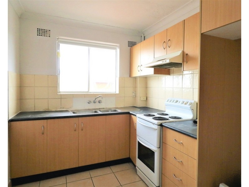 4/9 Duke Street, Campsie NSW 2194