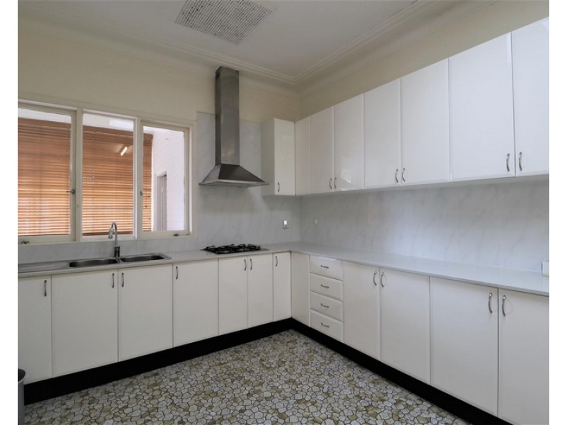 76 Park Avenue, Ashfield NSW 2131