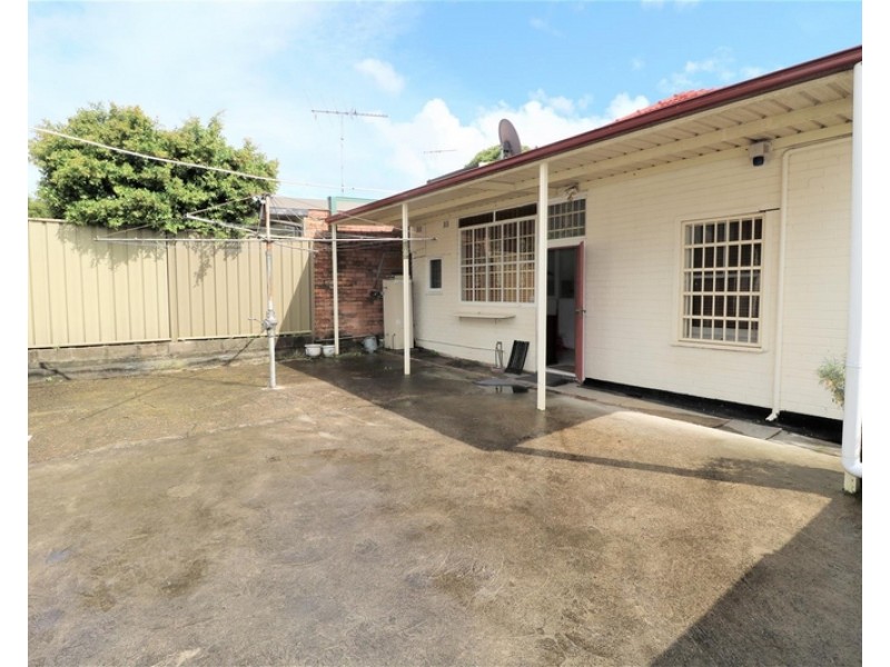 76 Park Avenue, Ashfield NSW 2131