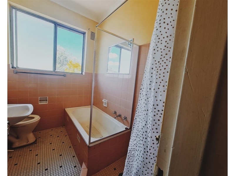 9/278 King Georges Road, Roselands NSW 2196