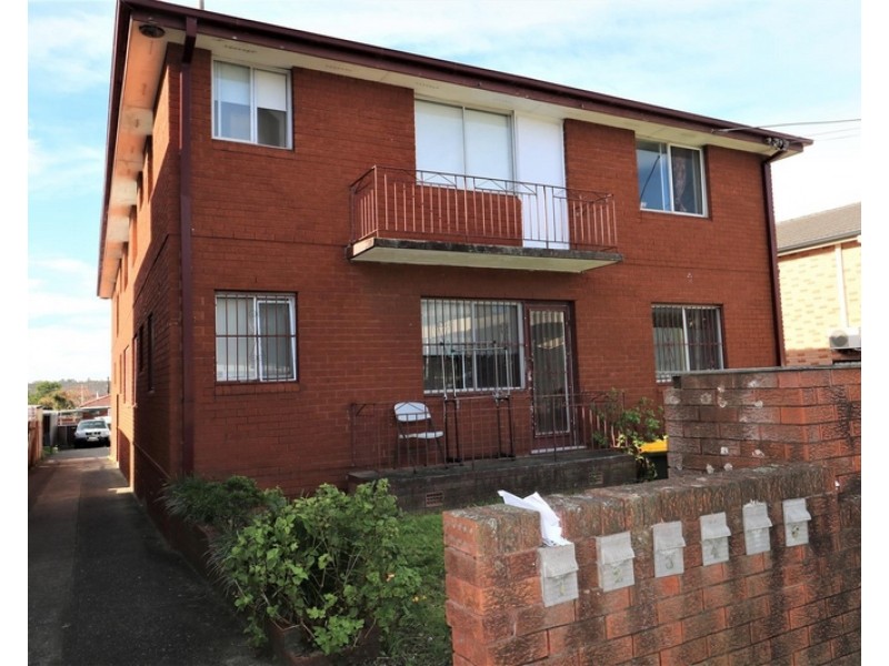 2/9 Duke Street, Campsie NSW 2194