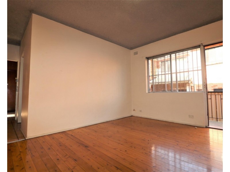 2/9 Duke Street, Campsie NSW 2194