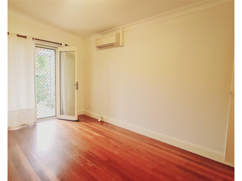 1/5 Wardell Road, Lewisham NSW 2049