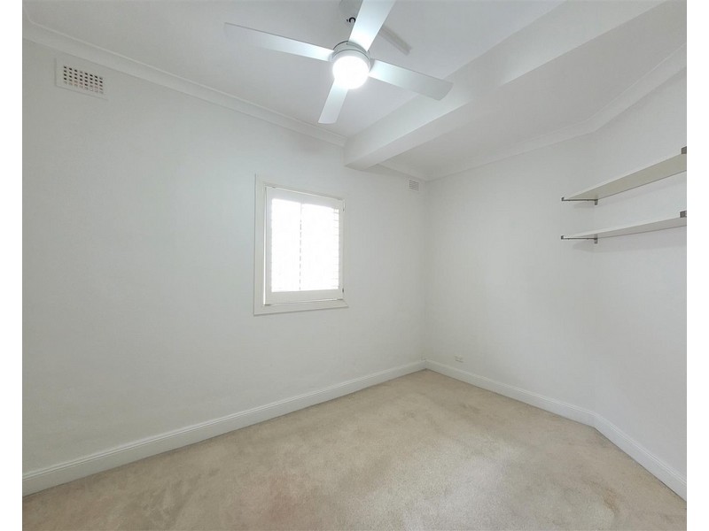 1/5 Wardell Road, Lewisham NSW 2049