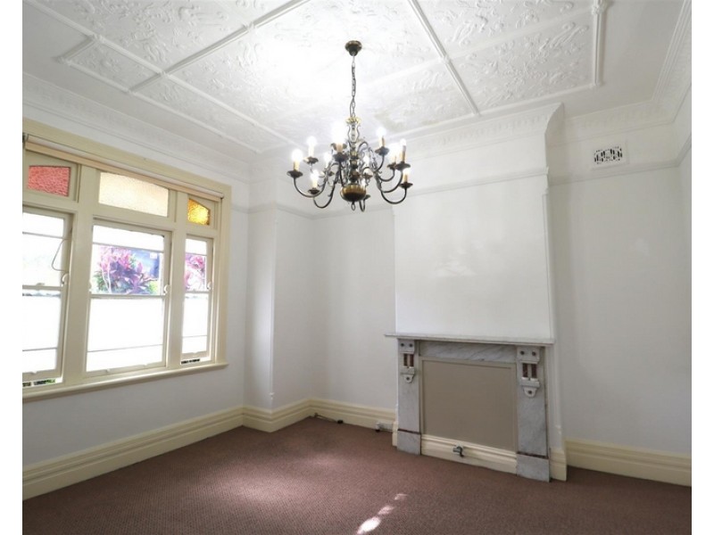 17 Queen Street, Ashfield NSW 2131