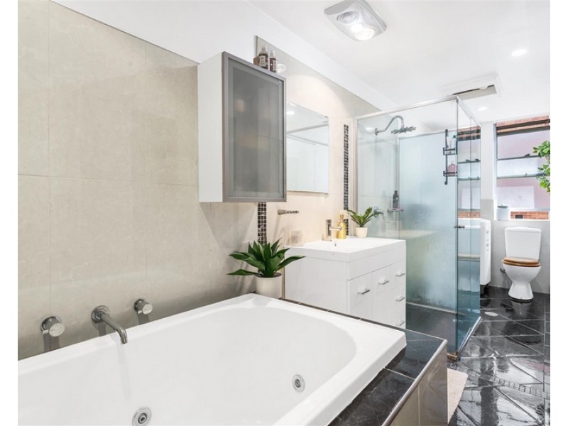 25/76 Orpington Street, Ashfield NSW 2131