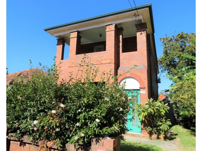 2/24 Albert Parade, Ashfield NSW 2131