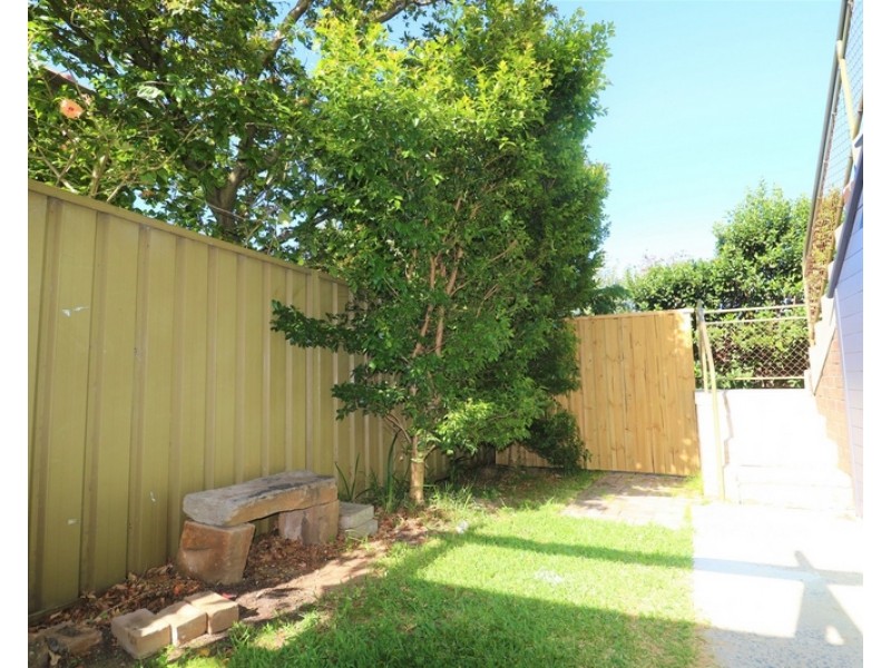 2/24 Albert Parade, Ashfield NSW 2131