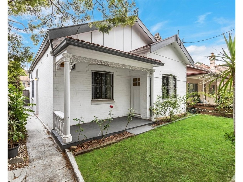 10 Carlisle Street, Ashfield NSW 2131