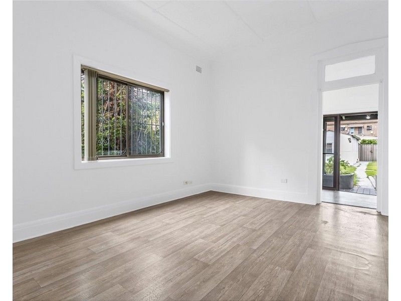 10 Carlisle Street, Ashfield NSW 2131