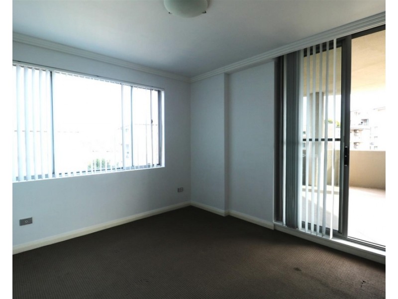 L304/81-86 Courallie Avenue, Homebush West NSW 2140