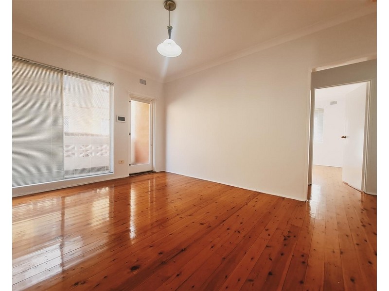 1/ 56 Frederick Street, Campsie NSW 2194