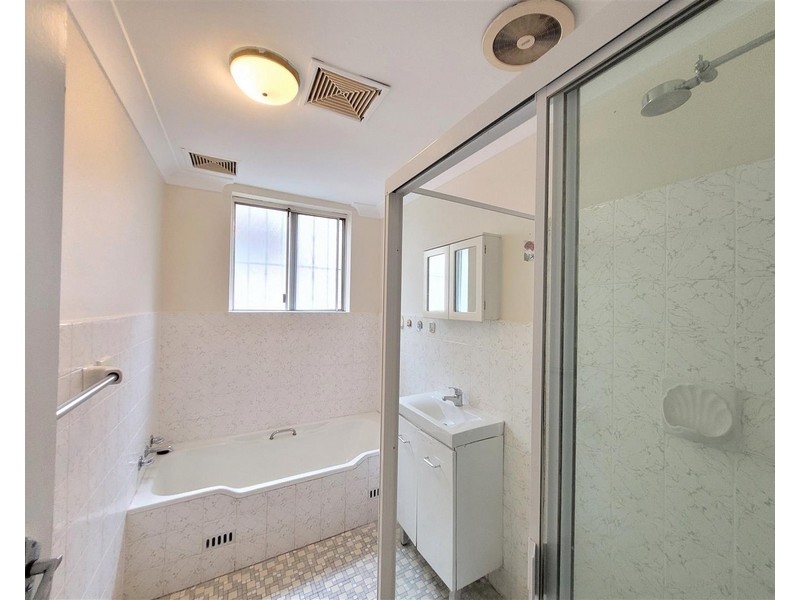 1/ 56 Frederick Street, Campsie NSW 2194