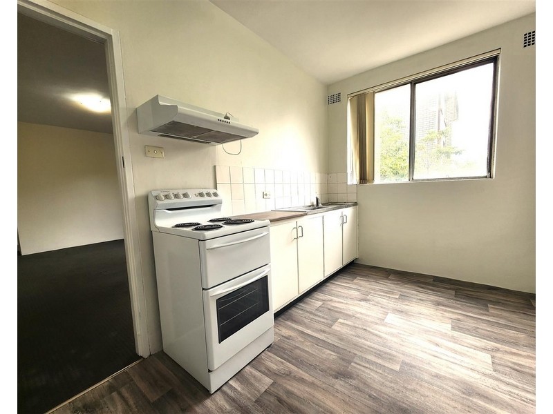 2/ 278 King Georges Road, Roselands NSW 2196