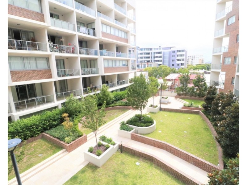 59/ 2A Brown Street, Ashfield NSW 2131