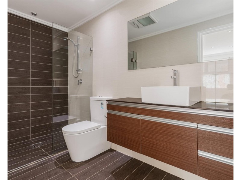 Unit 2/1-3 Parkes Road, Artarmon NSW 2064