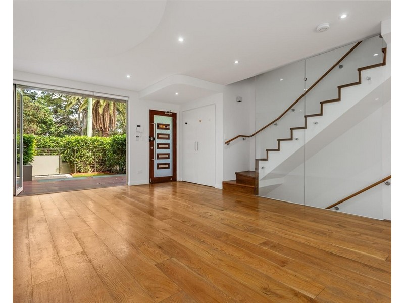 Unit 2/1-3 Parkes Road, Artarmon NSW 2064