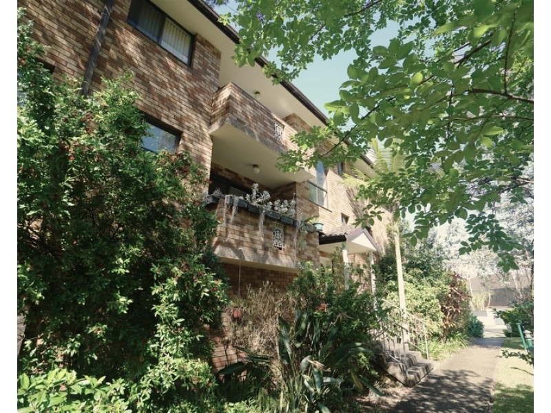 2/7-9 Jeffrey Street, Canterbury NSW 2193