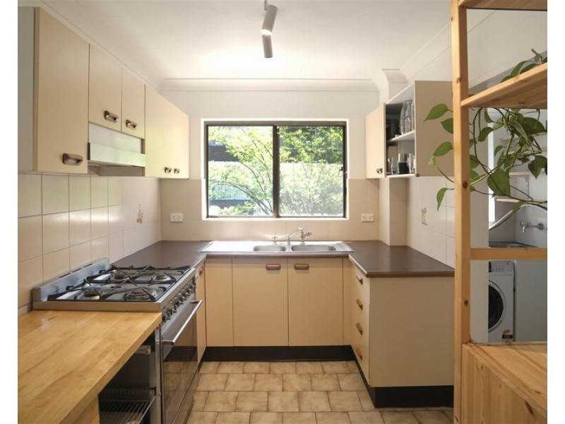 2/7-9 Jeffrey Street, Canterbury NSW 2193