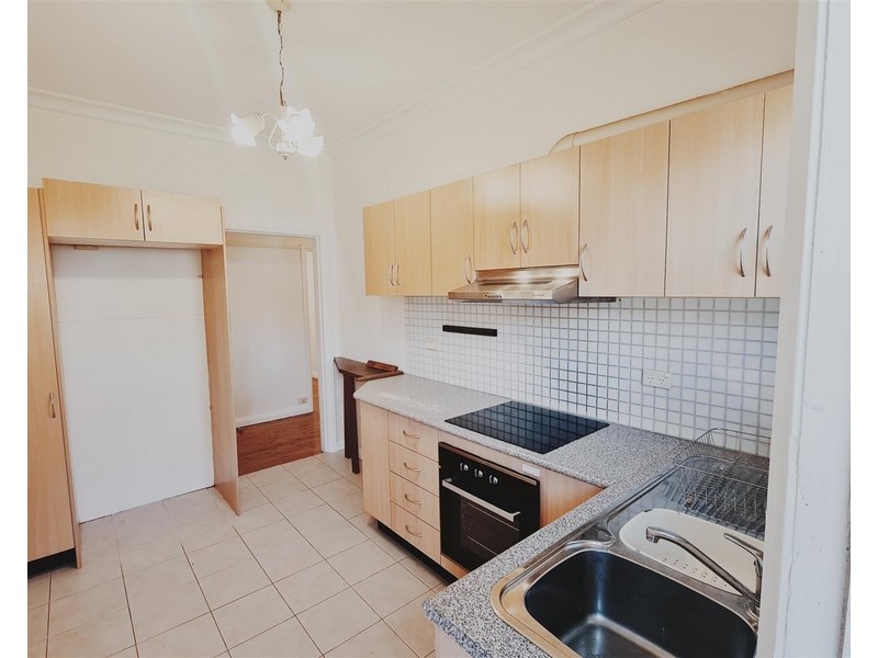 1/ 12A Short Street, Carlton NSW 2218