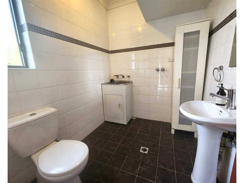 3 Lyminge Road, Croydon Park NSW 2133