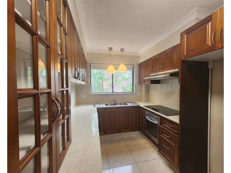 3/2 Seventh Avenue, Campsie NSW 2194