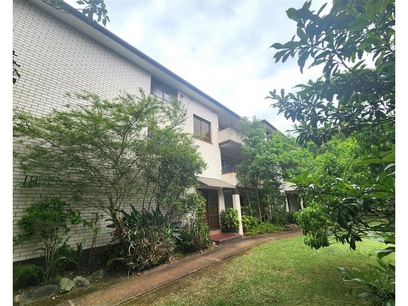 3/2 Seventh Avenue, Campsie NSW 2194