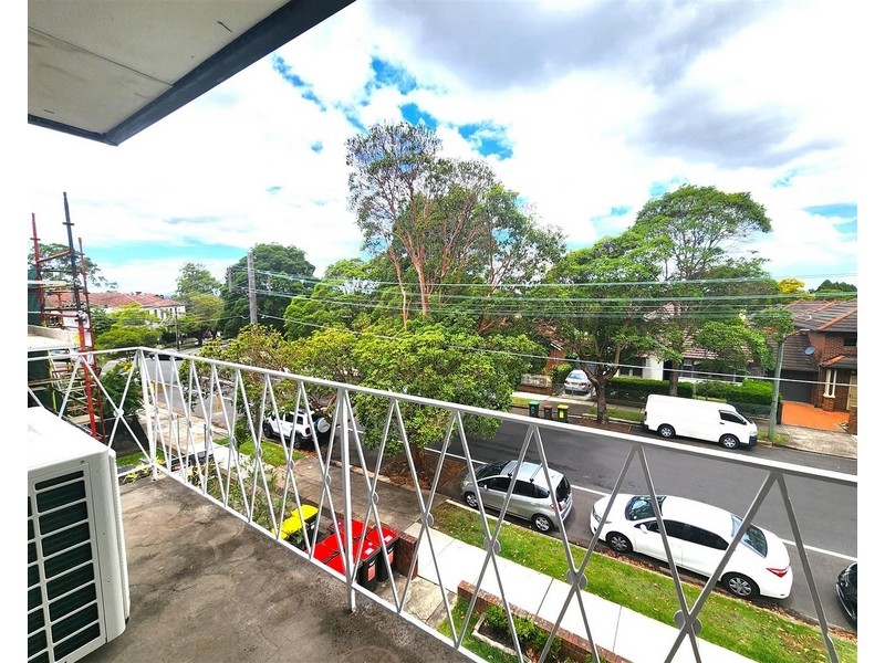 24/ 8 Orpington Street, Ashfield NSW 2131