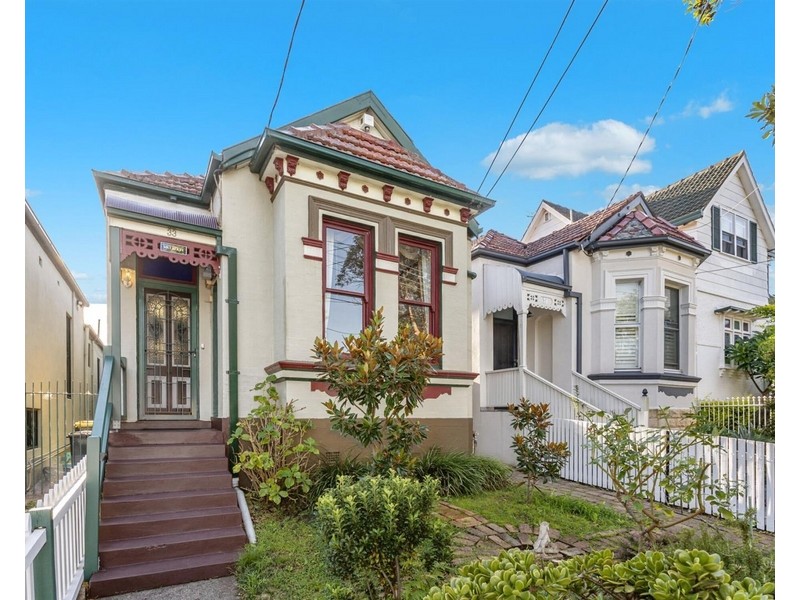 33 Wallace Street, Burwood NSW 2134