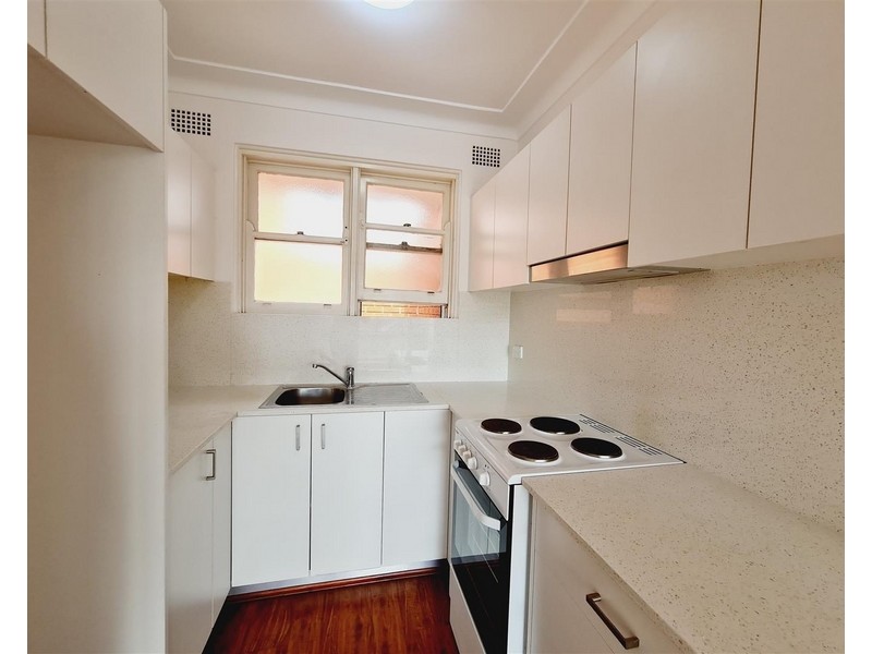 6/42 Robert Street, Ashfield NSW 2131