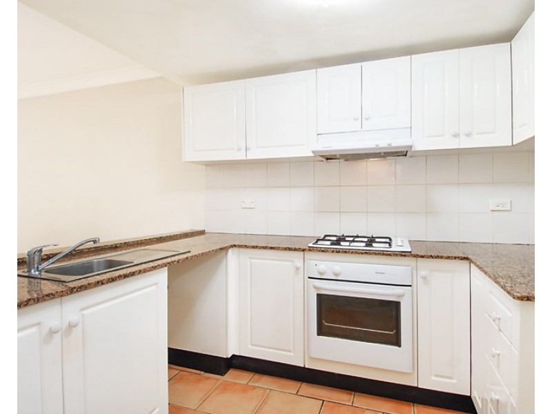 2/ 106 Elizabeth Street, Ashfield NSW 2131