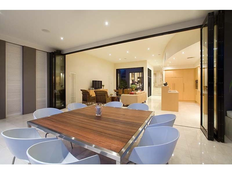 94 Upper Lancaster Road, Ascot QLD 4007