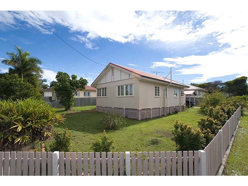 24 Gledson Street, Zillmere QLD 4034