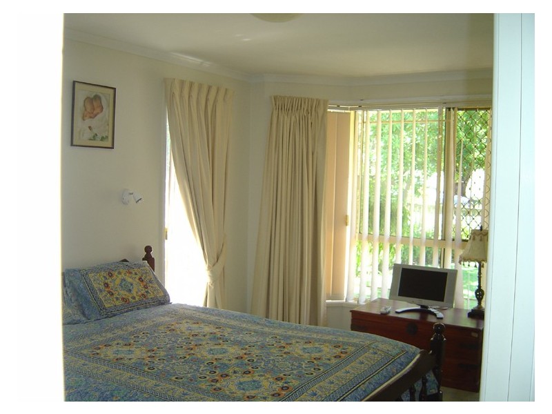 30 Windsor Street, Hamilton QLD 4007