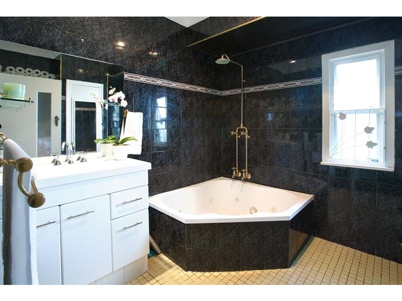 43 Ormond Street, Ascot QLD 4007