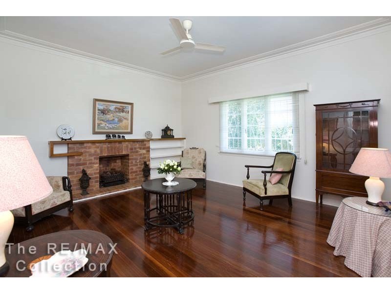 42 Sparkes Avenue, Hamilton QLD 4007