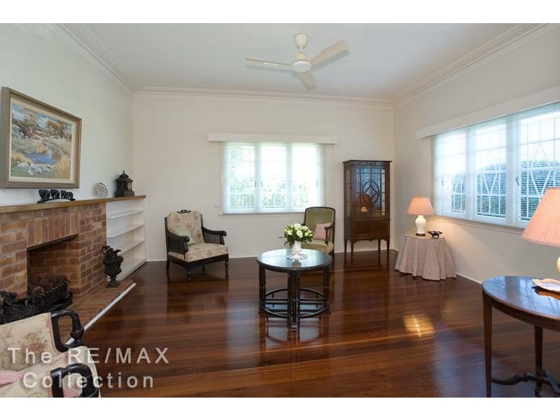 42 Sparkes Avenue, Hamilton QLD 4007