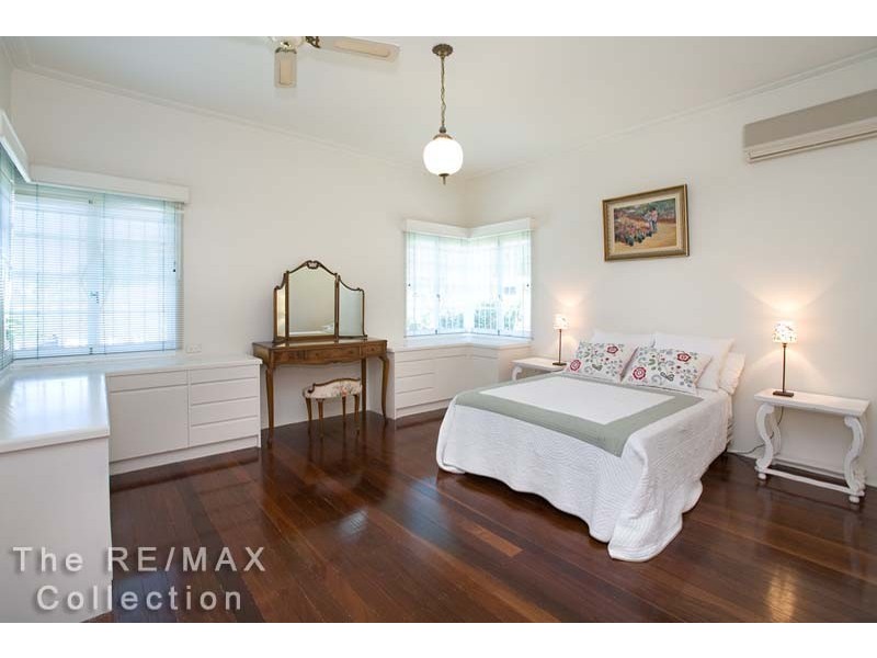 42 Sparkes Avenue, Hamilton QLD 4007