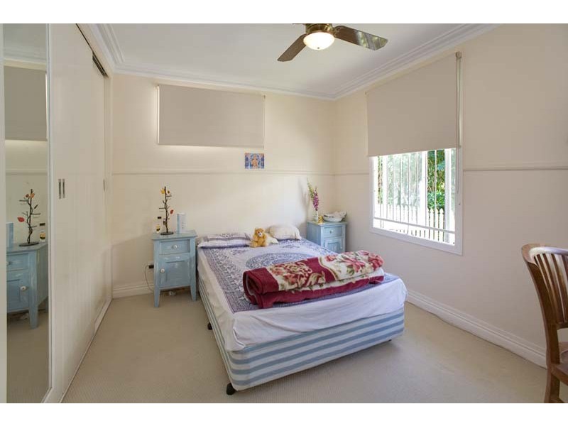 128 Kent Road, Wooloowin QLD 4030