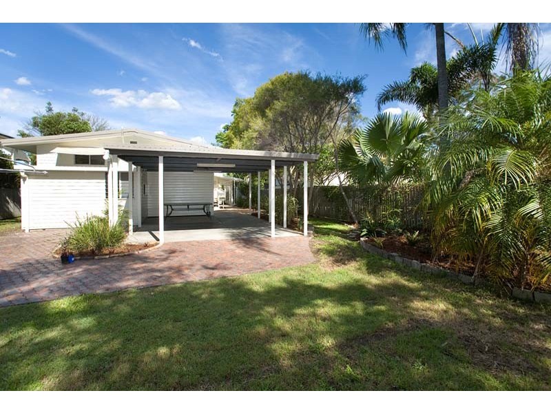 128 Kent Road, Wooloowin QLD 4030