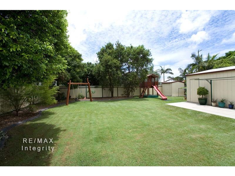 16 Larwill Avenue, Northgate QLD 4013