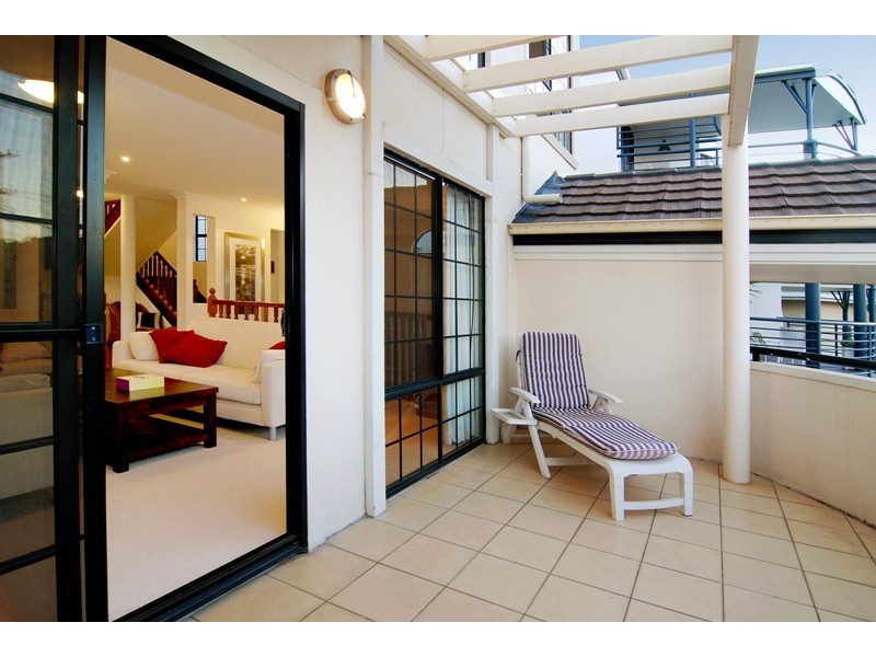 59 Barlow Street, Clayfield QLD 4011