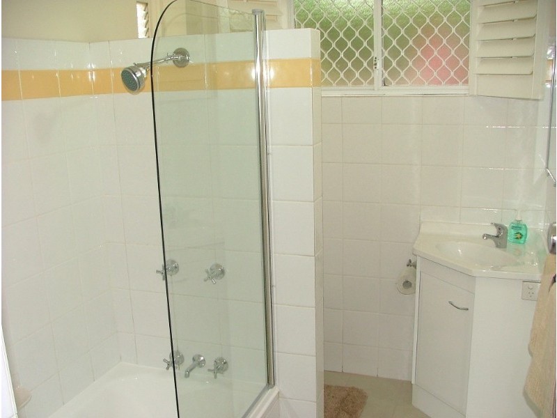 2/29 Montpelier Street, Clayfield QLD 4011