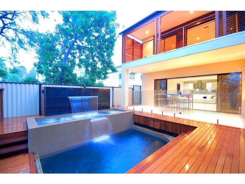 99 Woodville Street, Hendra QLD 4011