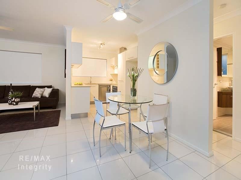 1/21 Wellington Street, Clayfield QLD 4011