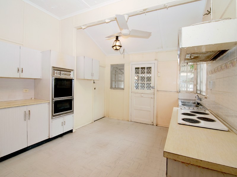 23 Henry Street, Ascot QLD 4007