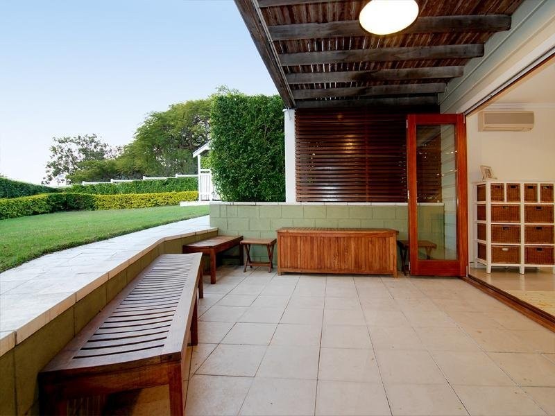 52 View Street, Wooloowin QLD 4030