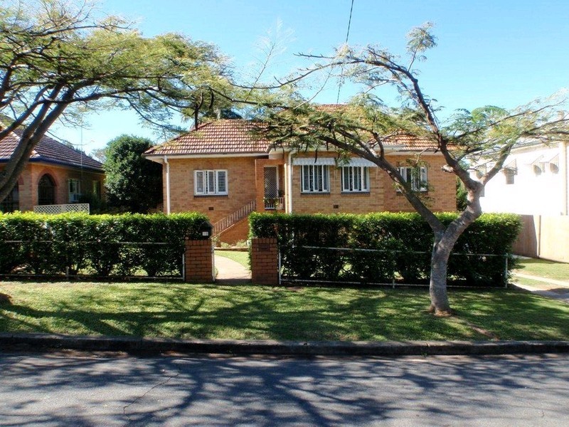 73 Ascot Street, Ascot QLD 4007