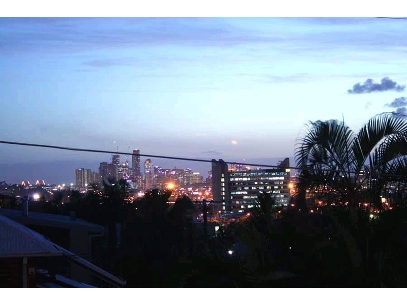 15 Hunter Street, Wooloowin QLD 4030