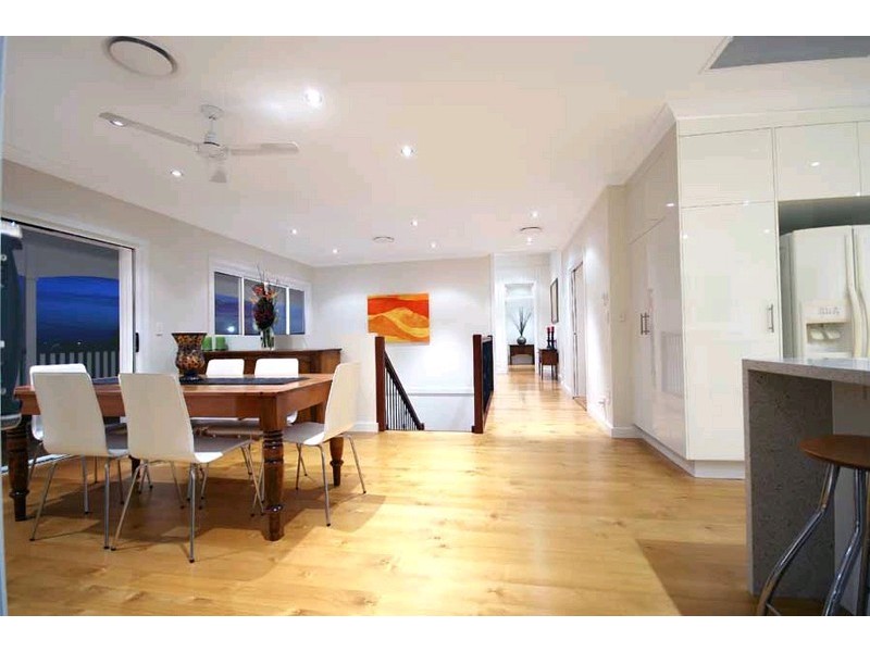 15 Hunter Street, Wooloowin QLD 4030